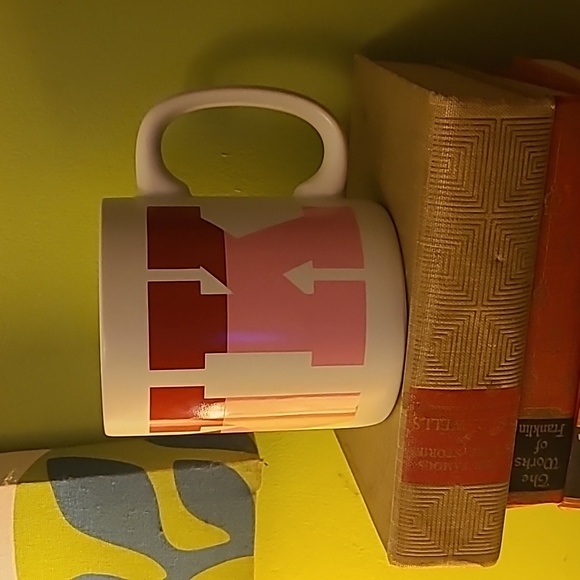 PINK Victoria's Secret Oversized Stay Cozy Trenta Pink Drink Mug - Picture 6 of 11